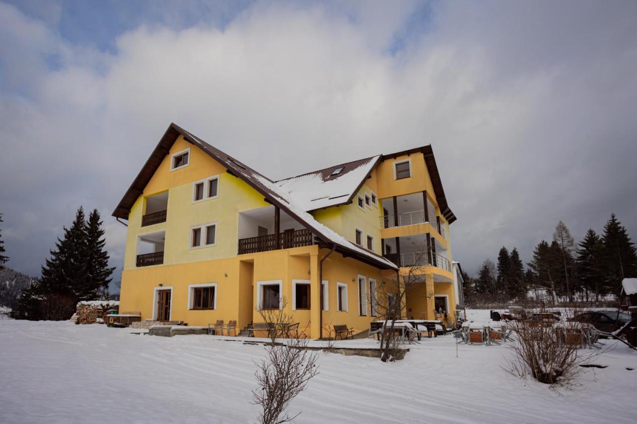 Pensiunea Valurile Bistritei Vatra Dornei Exterior foto